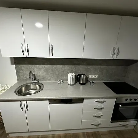 Apartament Apartman Tomy *