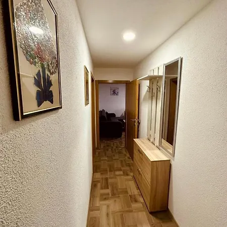 Apartman Tomy Apartament *